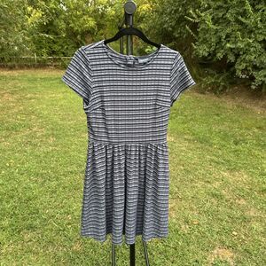 ModCloth blue striped knit Baby doll mini Dress women's size LARGE